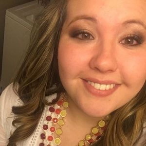 Meet your Posher, Tessa